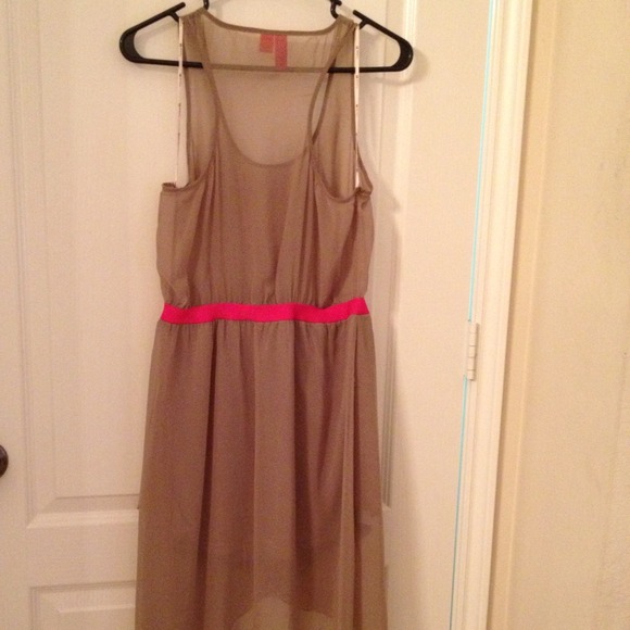 High- low sheer dress - Picture 3 of 3