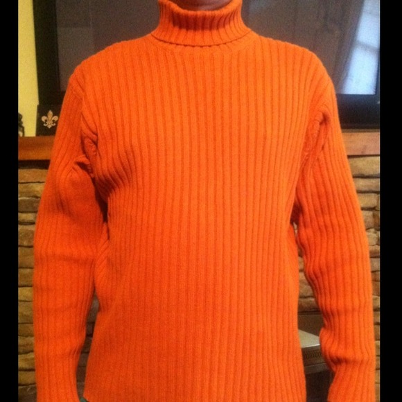 MEN'S AMERICAN EAGLE SWEATER