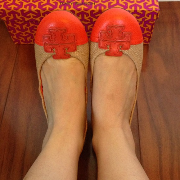 NEW Tory butch carita ballet size 6 - Picture 2 of 4