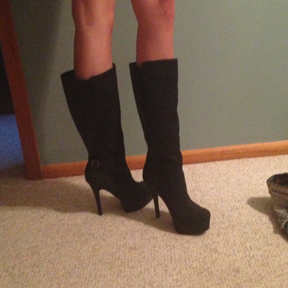 Sexy black boots