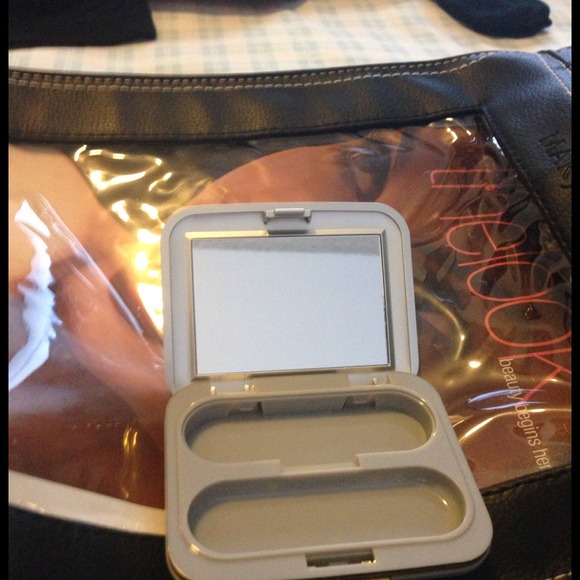 Mary Kay color compact