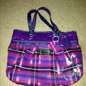 Beautiful, 100% authentic, Coach Poppy purse