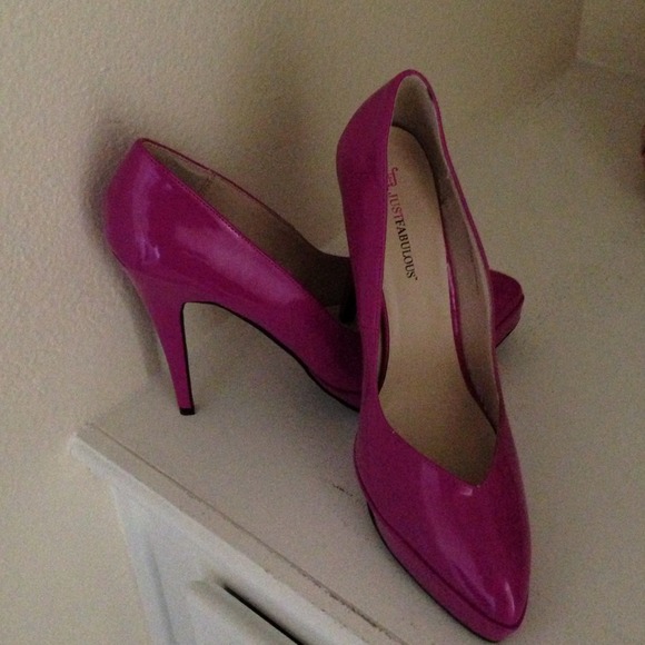 Brand new "JustFab" shoes - Picture 3 of 4