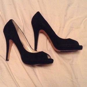 Steve Madden Black Heels.