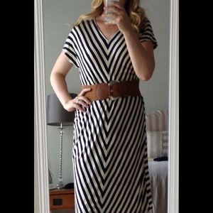 Chevron  dress, pink necklace, raspberry blouse.