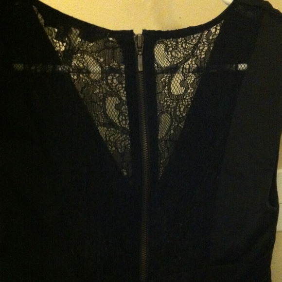 BCBG generation black dress - Picture 3 of 3