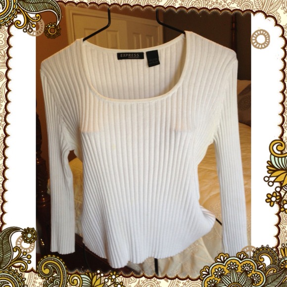 ❤❤💙.EXPRESS LONG SLEEVE TOP💙❤ - Picture 1 of 1