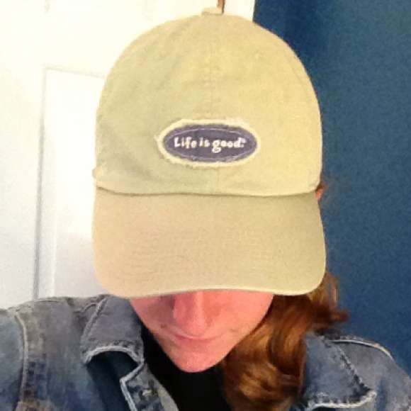 RESERVED!!! 🎉 Life is good baseball hat