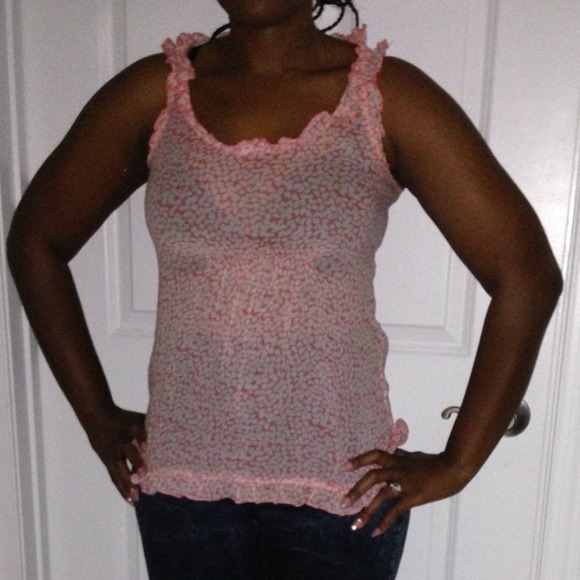 Cute coral top