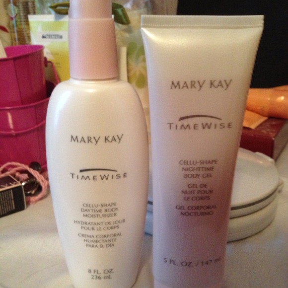 NIB Mary Kay Cellu-Shape Contouring System - Picture 2 of 4
