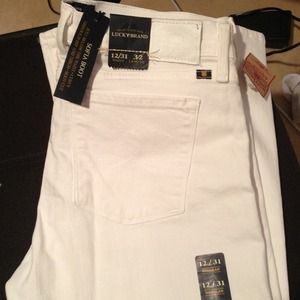 NWT Lucky Brand Sofia Boot Jeans size 31 reg