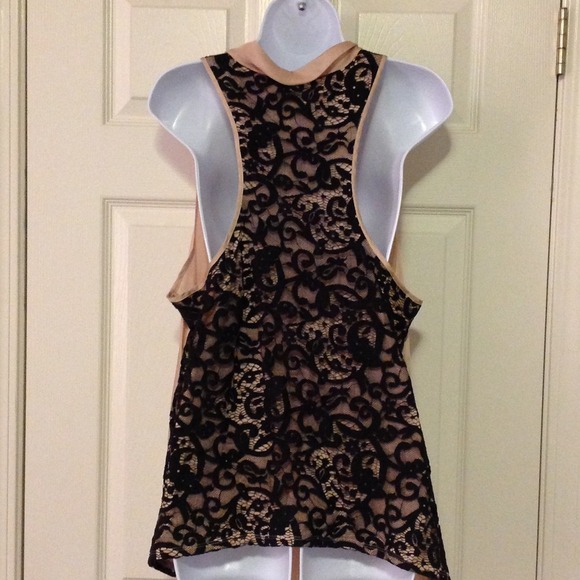 BeBe beautiful tank size L NWT! - Picture 2 of 2