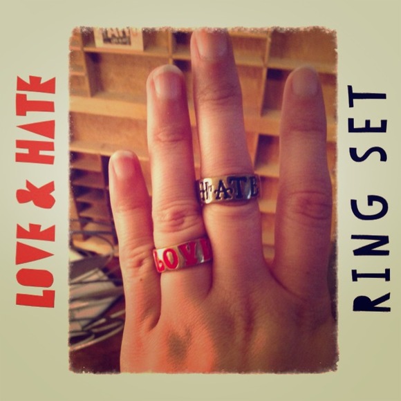 REDUCED!!! Vintage Hate & Love Ring Set - Picture 1 of 2