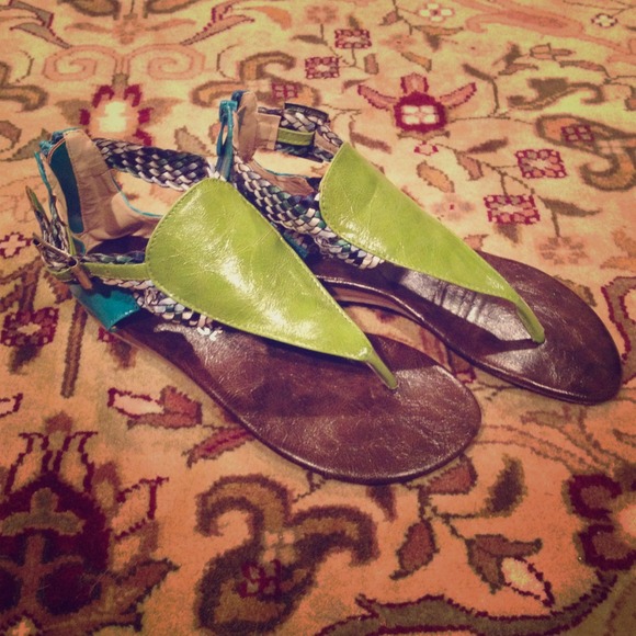 💗Gladiator sandals NWOT💗