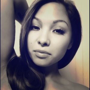 Meet your seller/buyer! 💋