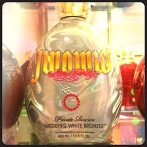 ❌SOLD❌JWOWW Wedding white tanning lotion