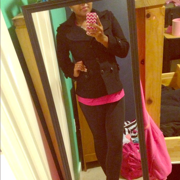 Black Peacoat [PERFECT FOR THE HOLIDAYS]🎄