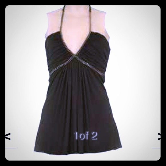 NWT SKY Medium Black Chain Top