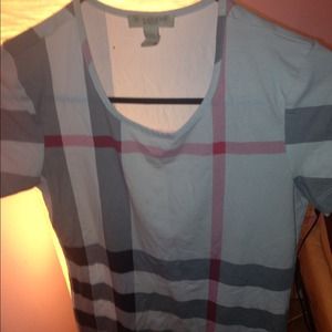 💯 Authentic burberry signature Shirt