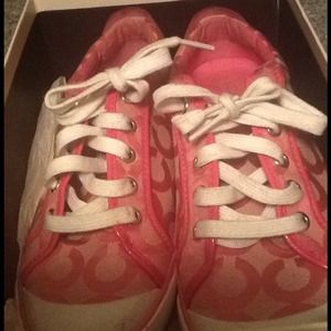 Hot pink coach signature Barrett sneaker sz 8.5