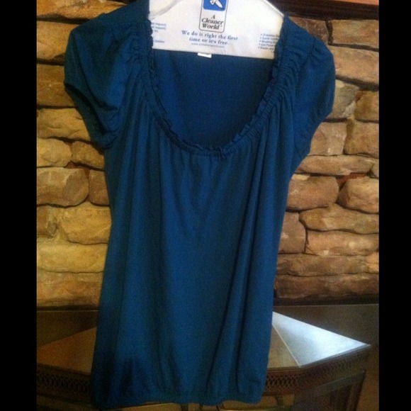 NY & COMPANY DRESS SHIRT