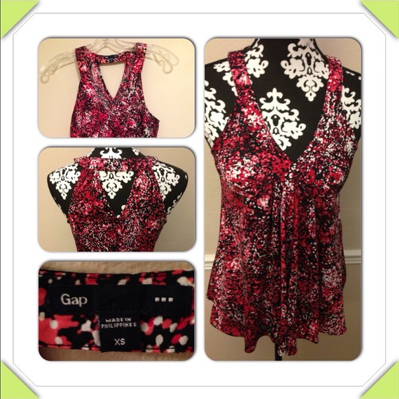 REDUCED! GAP sleeveless shirt