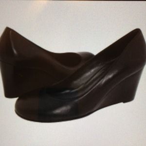 ✂️💰💰✂️💯% Authentic Stuart Weitzman Luna Wedges