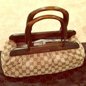 Vintage Gucci hand bag. Reserve for @shellybeans