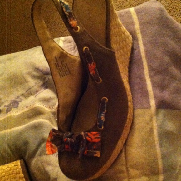 Cute espadrilles size 11 - Picture 4 of 4