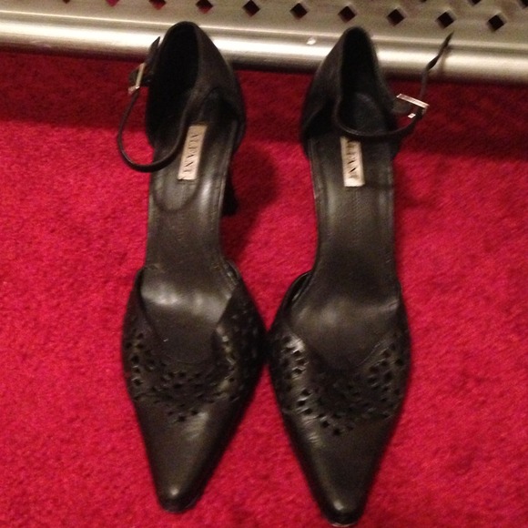 Alfani black leather pointed toes shoes