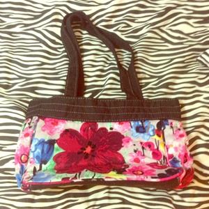 Floral thirtyone purse