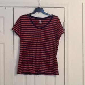 Gap t-shirt size XML