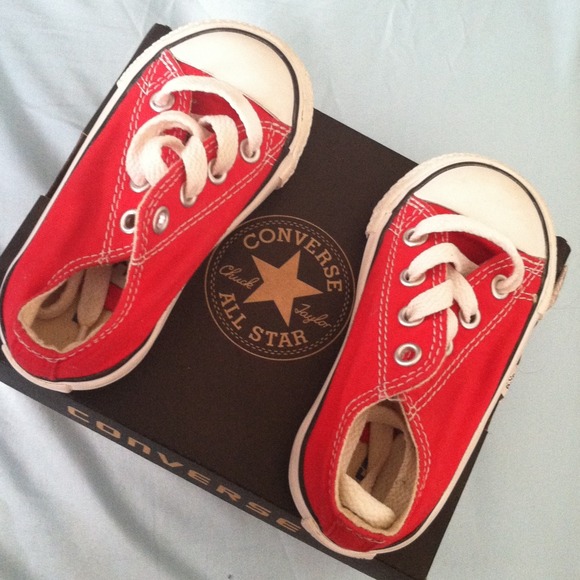 Infants All Star converse Chucks