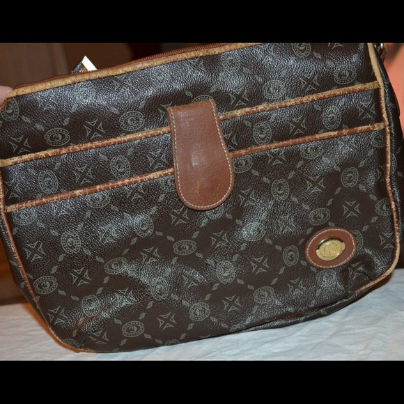 Ladies Purses - Picture 2 of 4