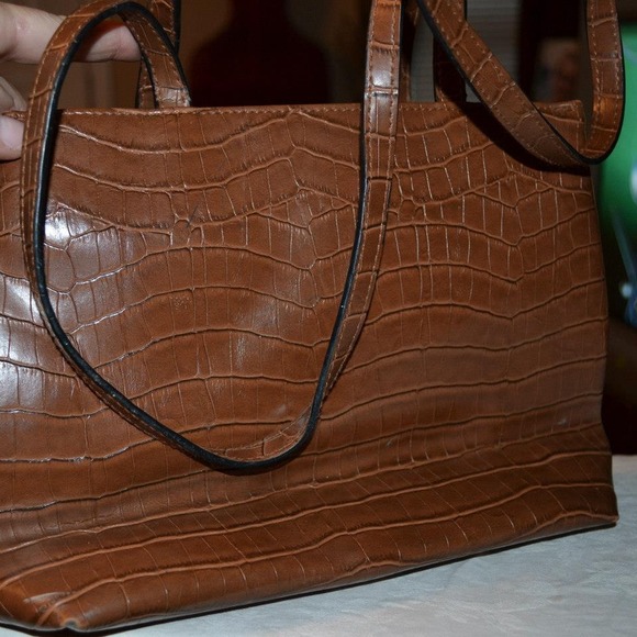 Ladies Purses - Picture 3 of 4