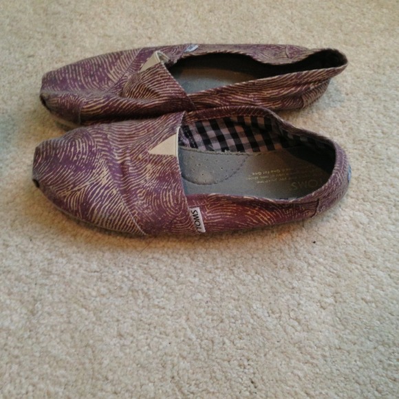 Purple and Yellow limited edition Fingerprint TOMS