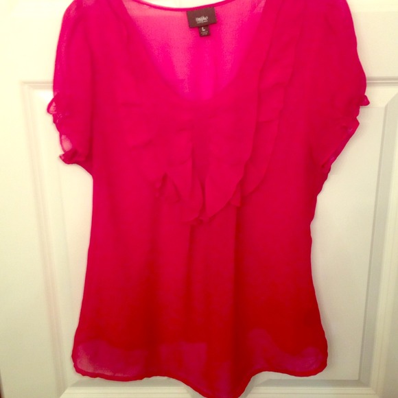 ❤️️sold❤️️Sheer burgundy/red Mossimo top