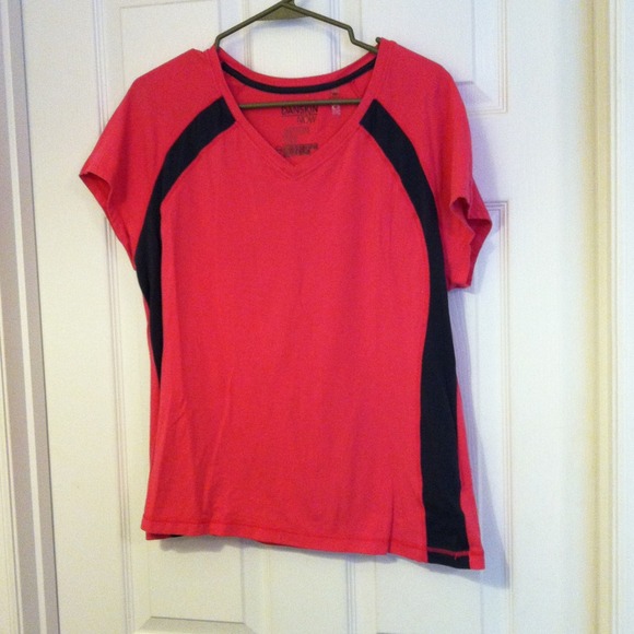 Danskin workout shirt