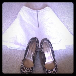 White lace skater skirt XL
