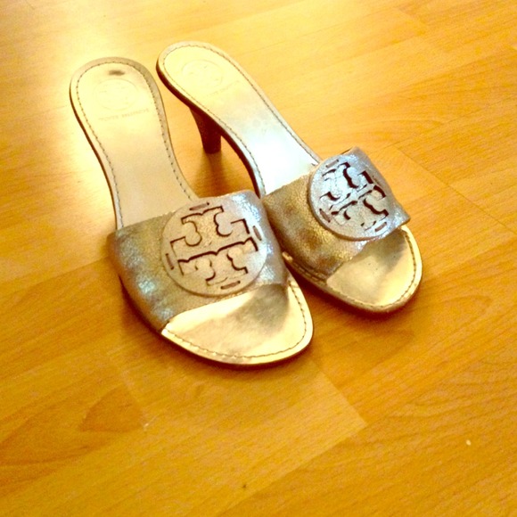 Tory Burch Silver slides REDUCED!!