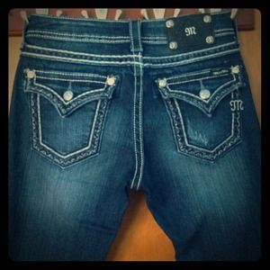 Sale! Brand New Miss Me boot cut Jeans. Sz 28.