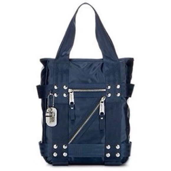 ⬇️⬇️✨Host Pick✨ Juicy Couture Tote