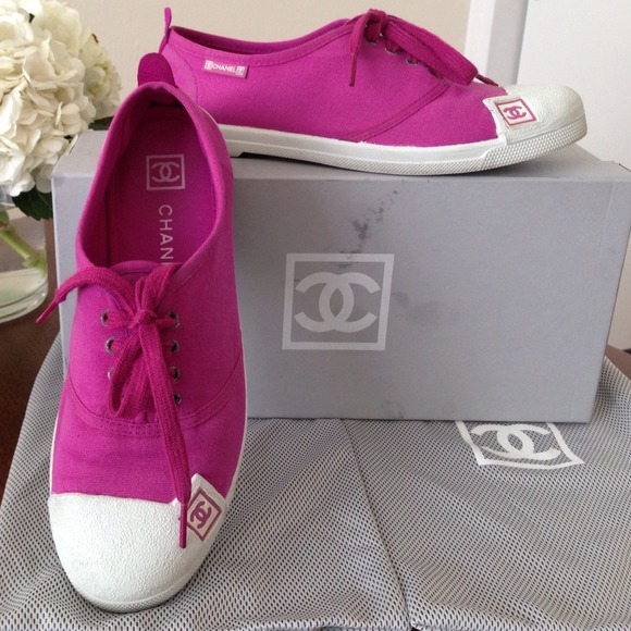 SOLD ---- Chanel captoe sneakers