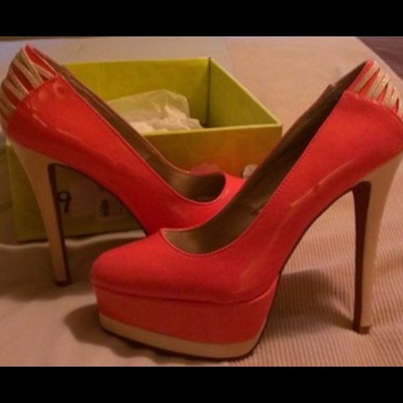 Pink heels