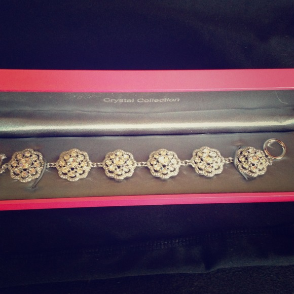 Crystal toggle bracelet vintage