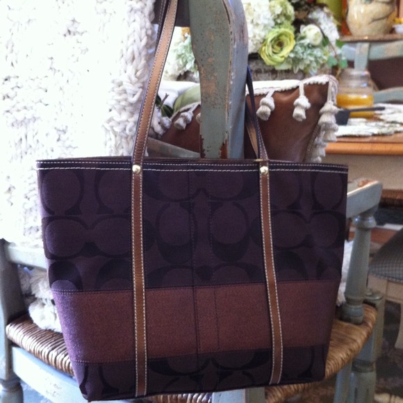COACH Monogramed Canvas Tote-Espresso
