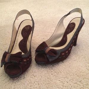 Jessica Bennett Nolan Peeptoe Slingback