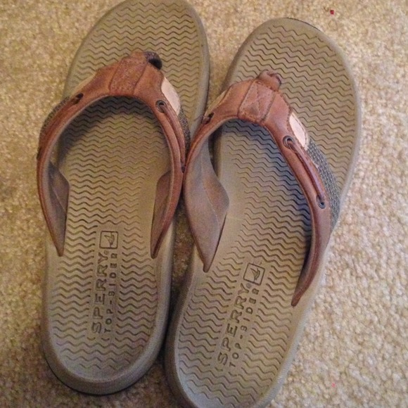Sperry Flip Flops
