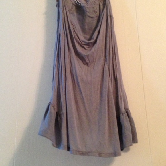 Halter top - Picture 2 of 2