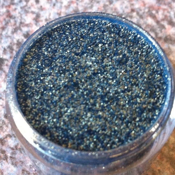 💚SOLD💚M.A.C Steel Blue pigment
